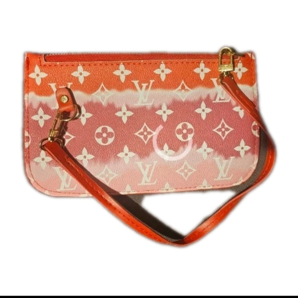 Louis Vuitton Red and Pink Women's Tote Bag - Picture 10 of 11